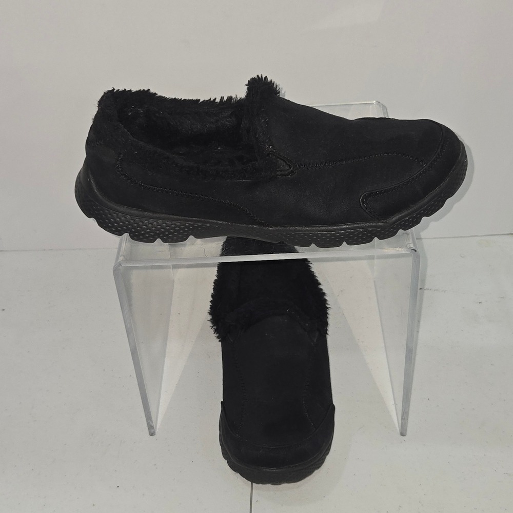 Danskin Now Womens 8.5 Black Faux Suede Fur Lined Slip On Walking Shoes Sneakers